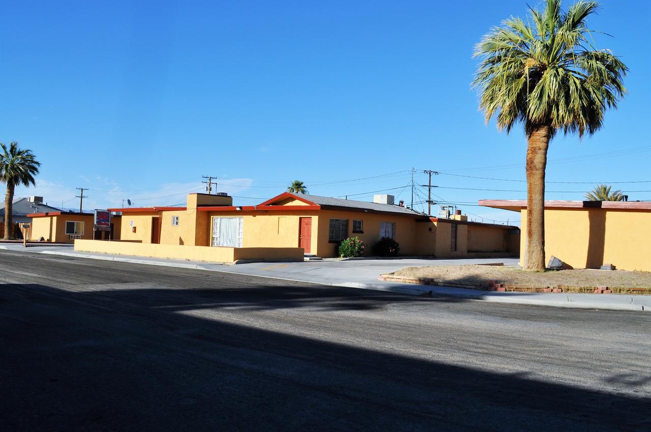 A Nights Inn Ridgecrest Extérieur photo