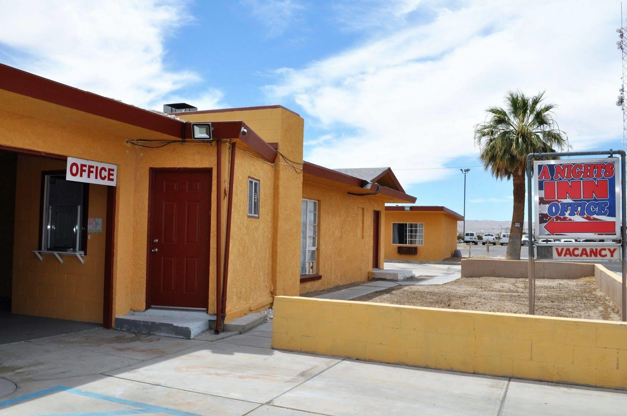 A Nights Inn Ridgecrest Extérieur photo